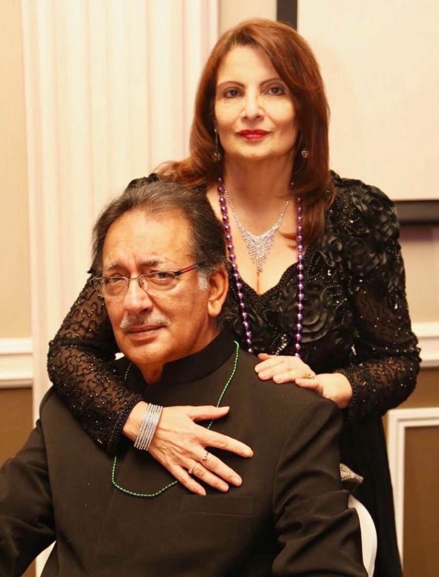 Salim Jiwa's photo 2 - Award-winning Investigative Journalist, Author