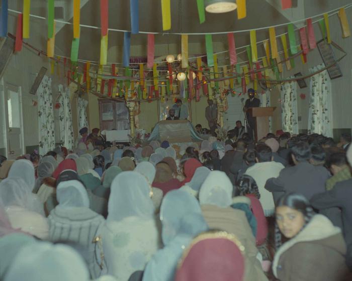 [Photo of Sri Guru Granth Sahib]