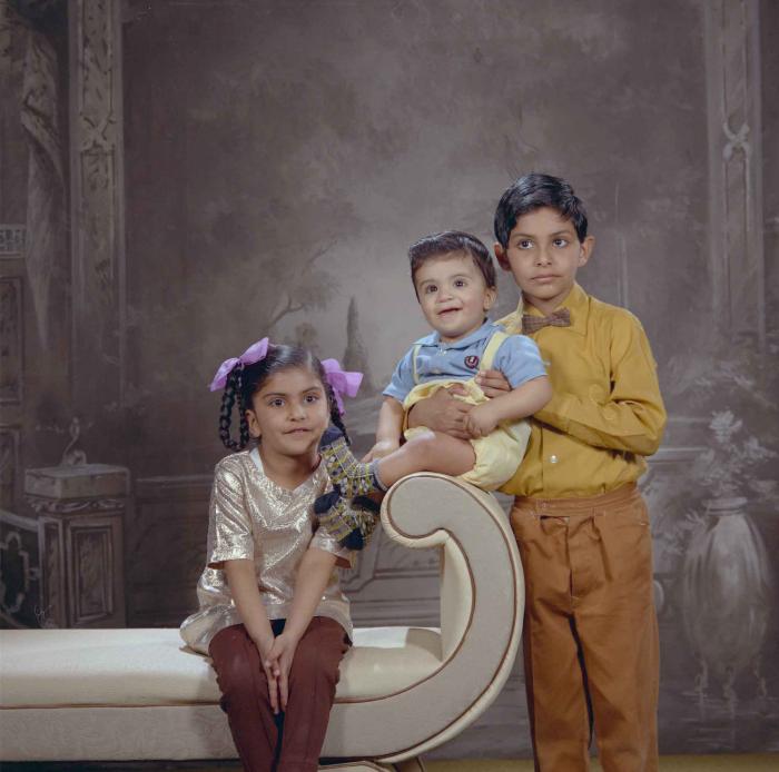 [Group photo of unidentified children]