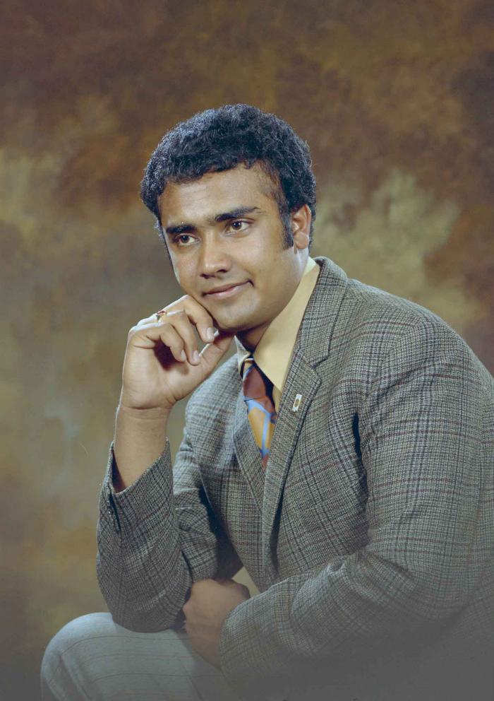 [Portrait of Tejinder Singh Gill]