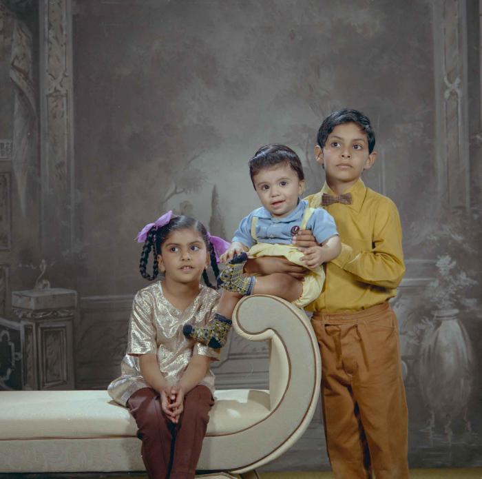 [Group photo of unidentified children]