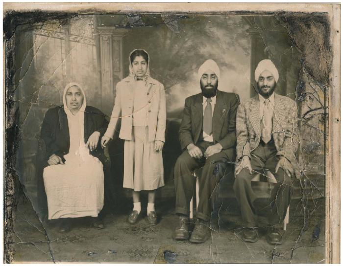 [Group photo of Sohan Singh Labh in Victoria, B.C.]
