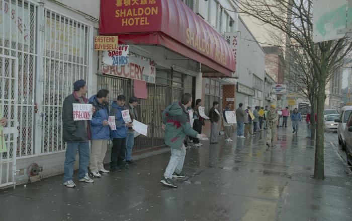 MJM grocery store : store owners protest for protection Mohammed Azghar clerk