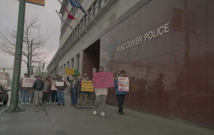 MJM grocery store : store owners protest for protection Mohammed Azghar clerk