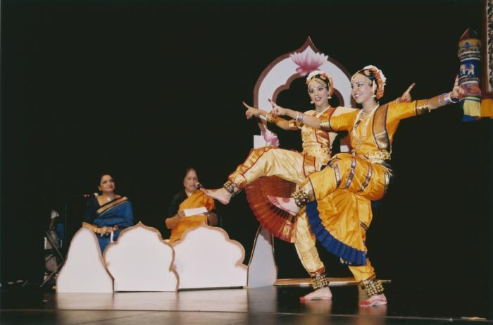 Meera-Aarti Shah Bharatha Nathayam Arangetram