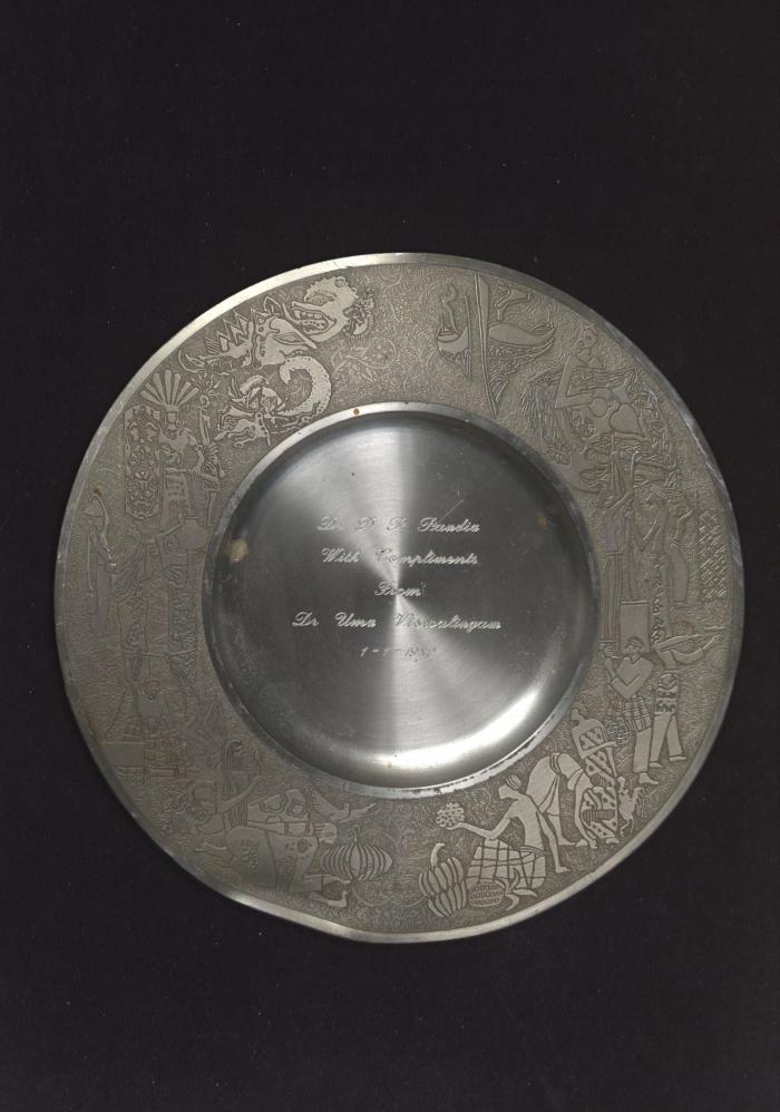 Dr. D. P. Pandia With Compliments From Dr. Uma Viswalingam [decorative plate]