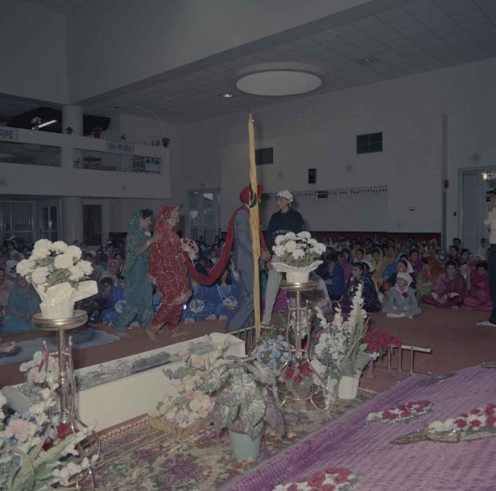 [Photo of Jaz Brar, Manpreet Brar and wedding guests]