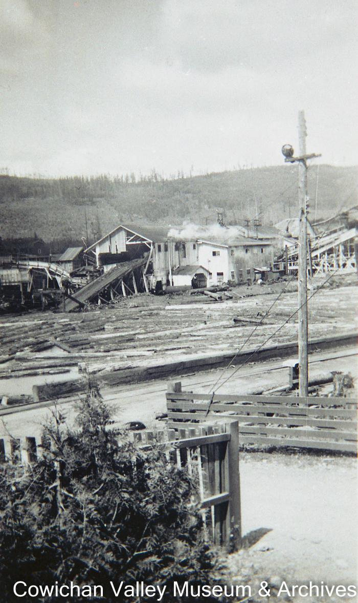[Lumber mill and wooding station]