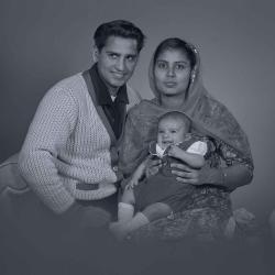 [Group portrait of Hardan Dhaliwal, an unidentified woman and an unidentified child]