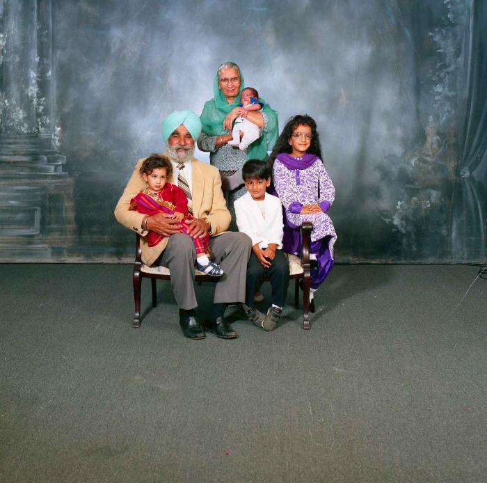 [Group portrait of Bains, Chattar Singh and Bains, Naranjan Kaur and family]