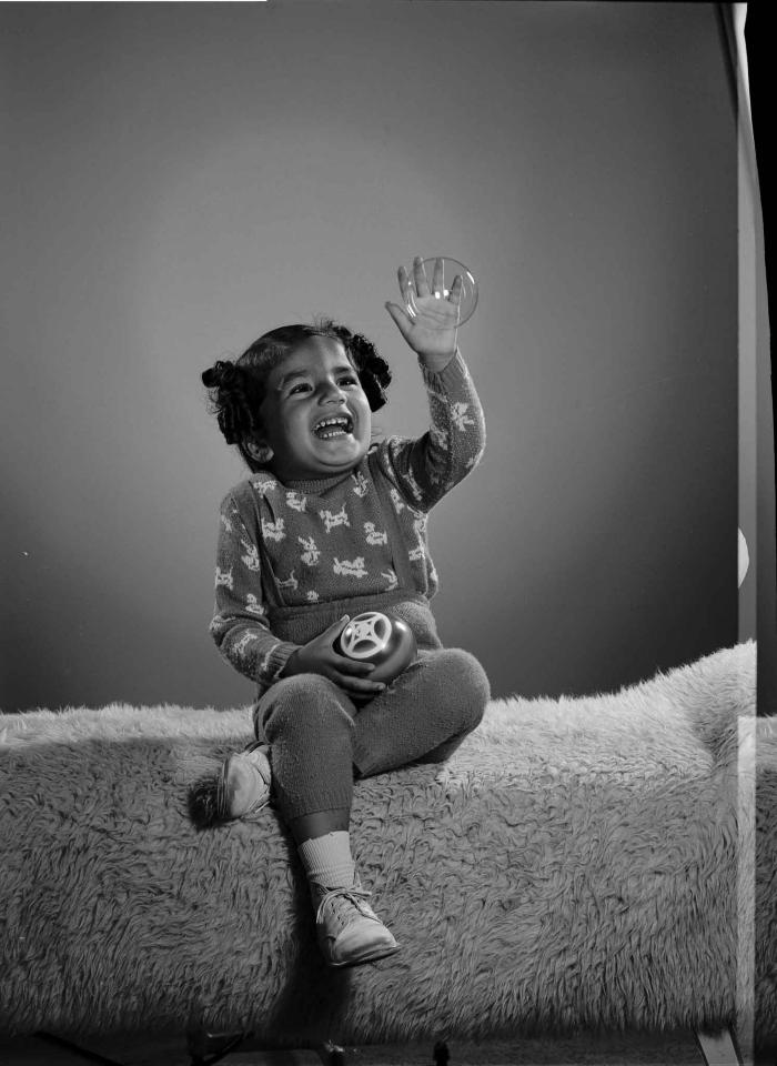 [Portrait of an unidentified  young girl]