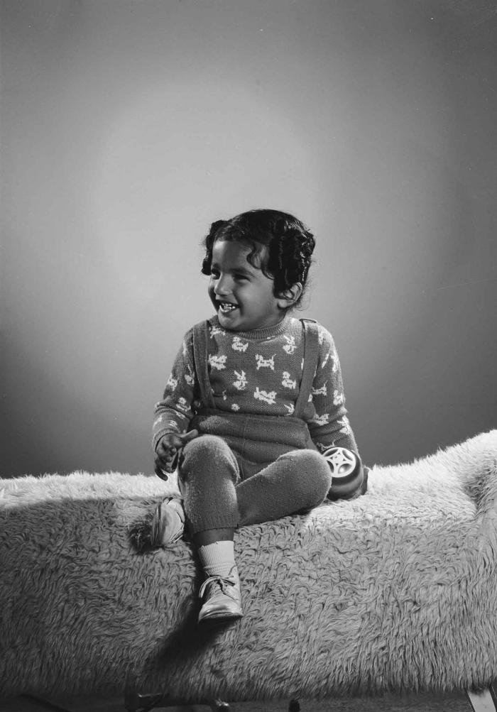 [Portrait of an unidentified  young girl]