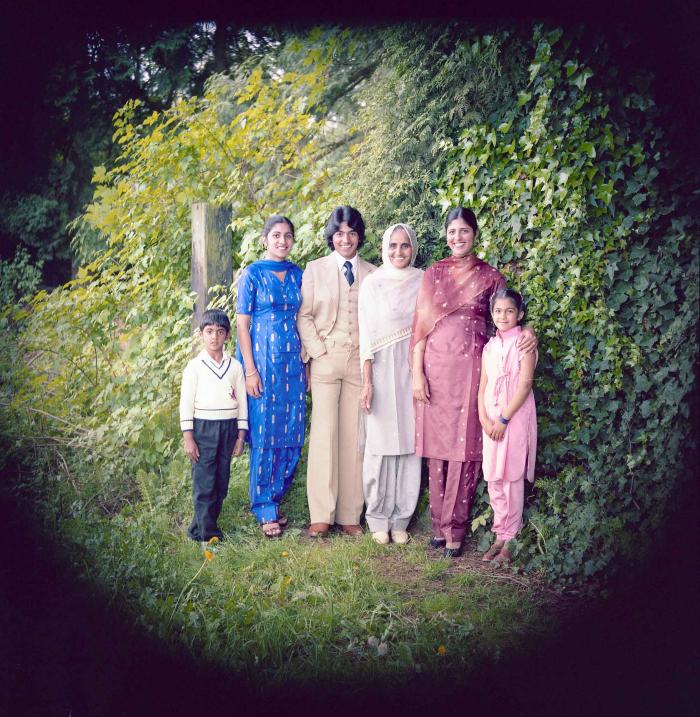 [Portrait of Rajinder Cheema with her family]