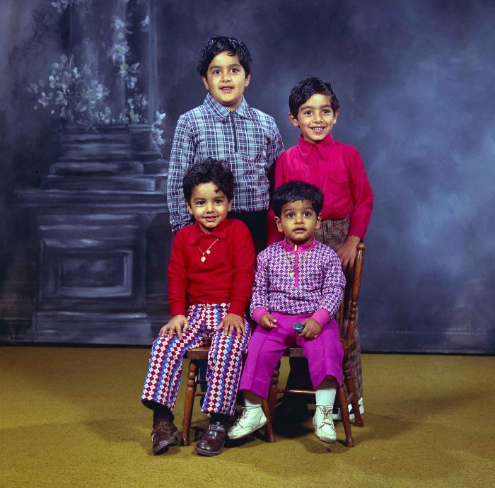 [Group photo of unidentified children]