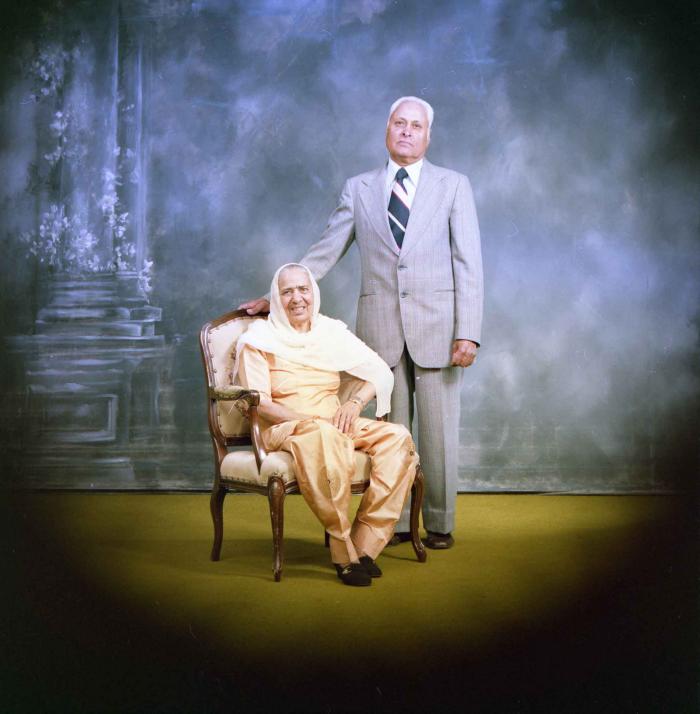 [Photo of the Indar Singh Gill and Kartar Kaur Gill]