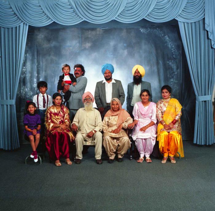 [Group photo of the family members of Harinder Gill]