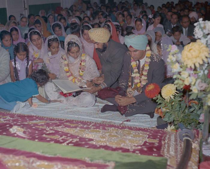 [Photo of Harchand Herar with an unidentified bride]