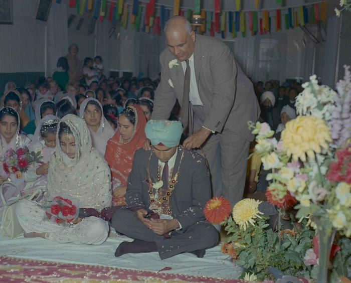 [Photo of Harchand Herar with an unidentified bride]
