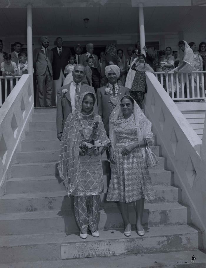 [Photo of Kahar Singh with an unidentified bride]