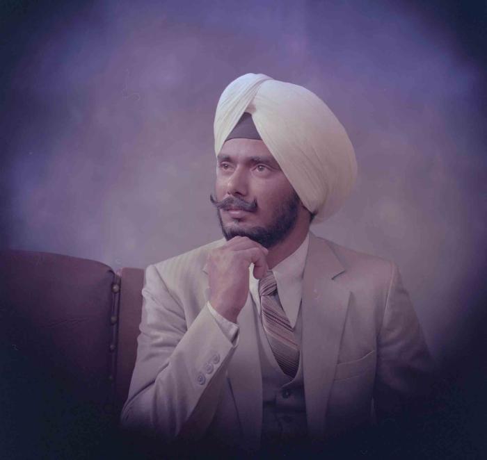 [Photo of Tare Khanjur]