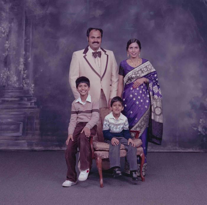 [Group photo of Jagtar Kingra with family members]