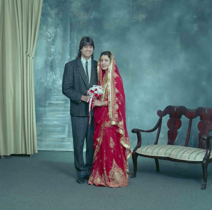 [Photo of Chani Kondolay with an unidentified woman]