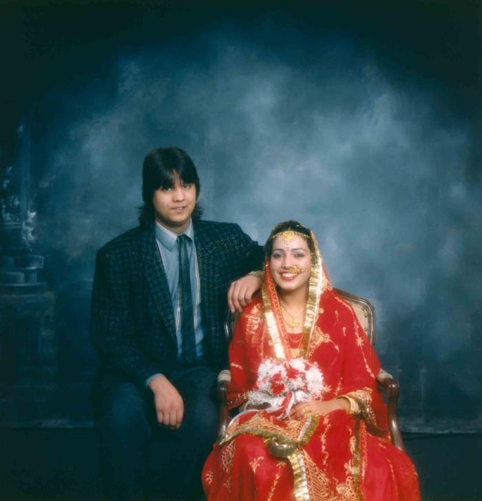 [Photo of Chani Kondolay with an unidentified woman]